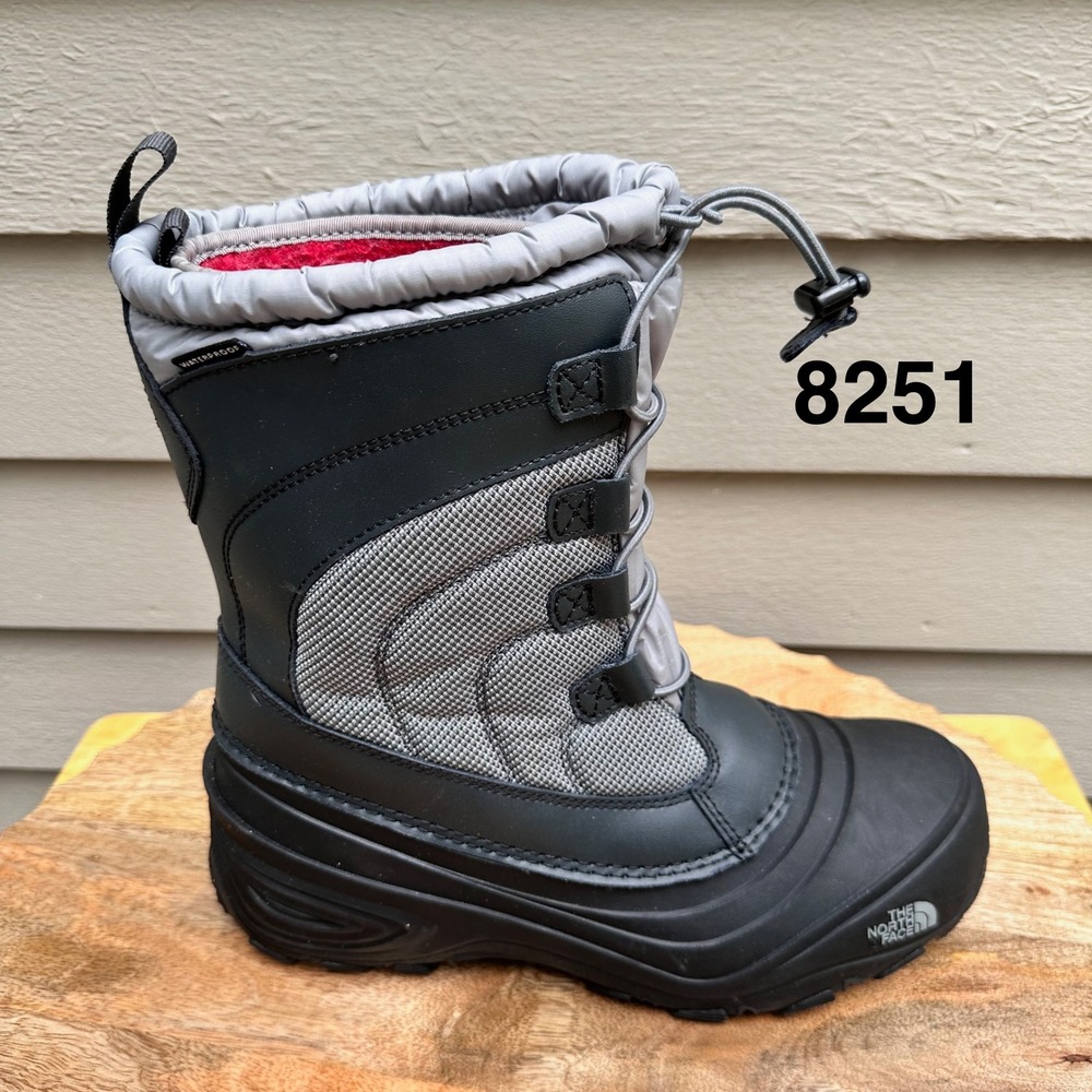 The North Face Alpenglow IV Waterproof Winter Boots Black Grey NF0A2T5P Mens 7